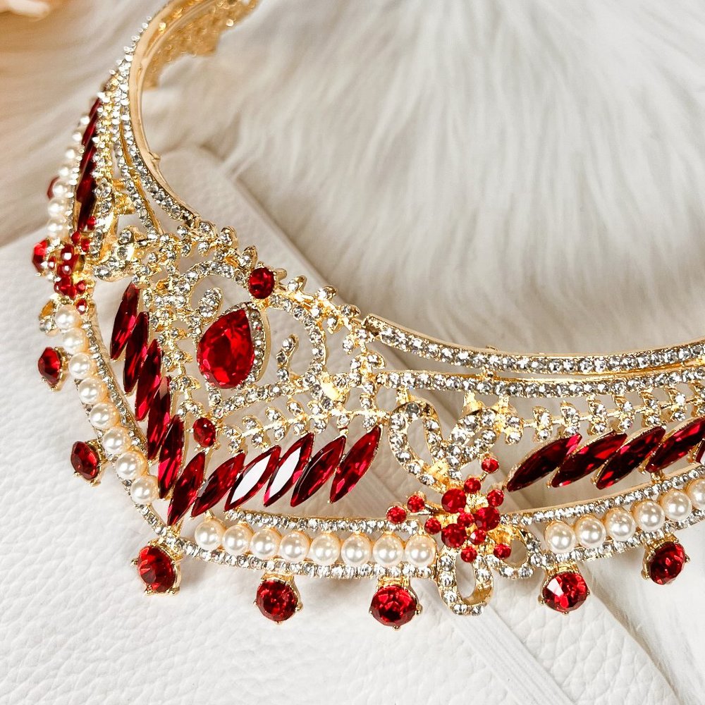 Elegant Gold Tiara for Ladies, Glamorous Crystal Red Crown, Hair Accessories - Picture 4 of 5